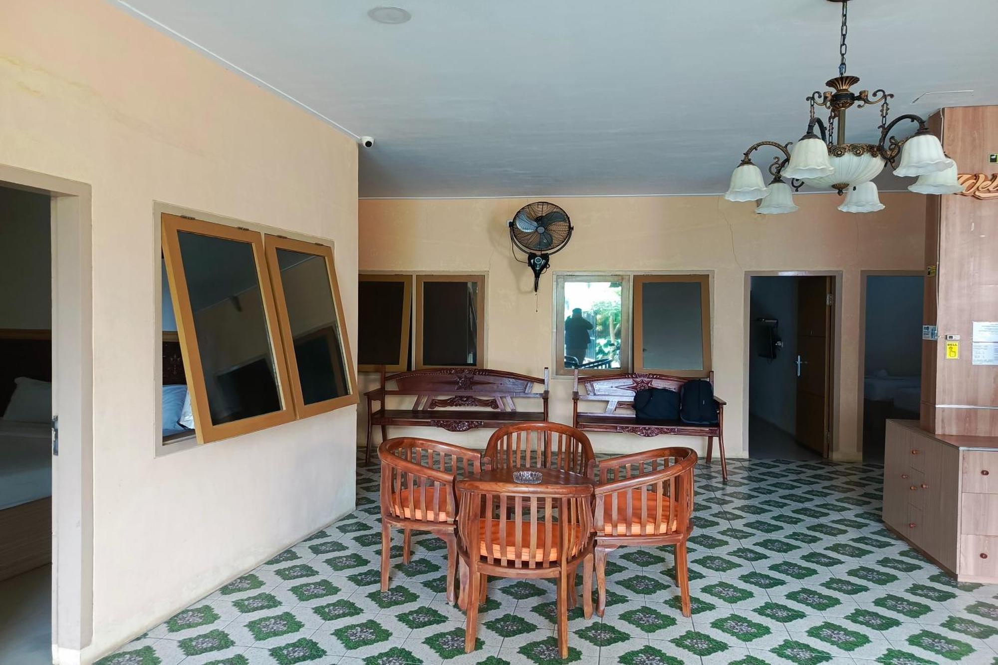 Adisa Homestay Маланг Екстер'єр фото